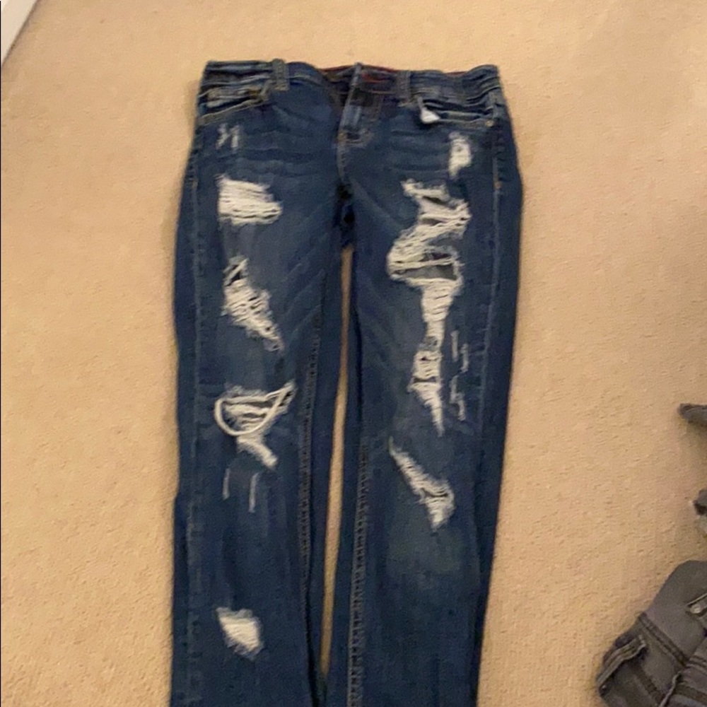 Super cute Eunina jeans!!